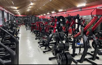 Star Gym Samui gym interior workout equipment weights fitness