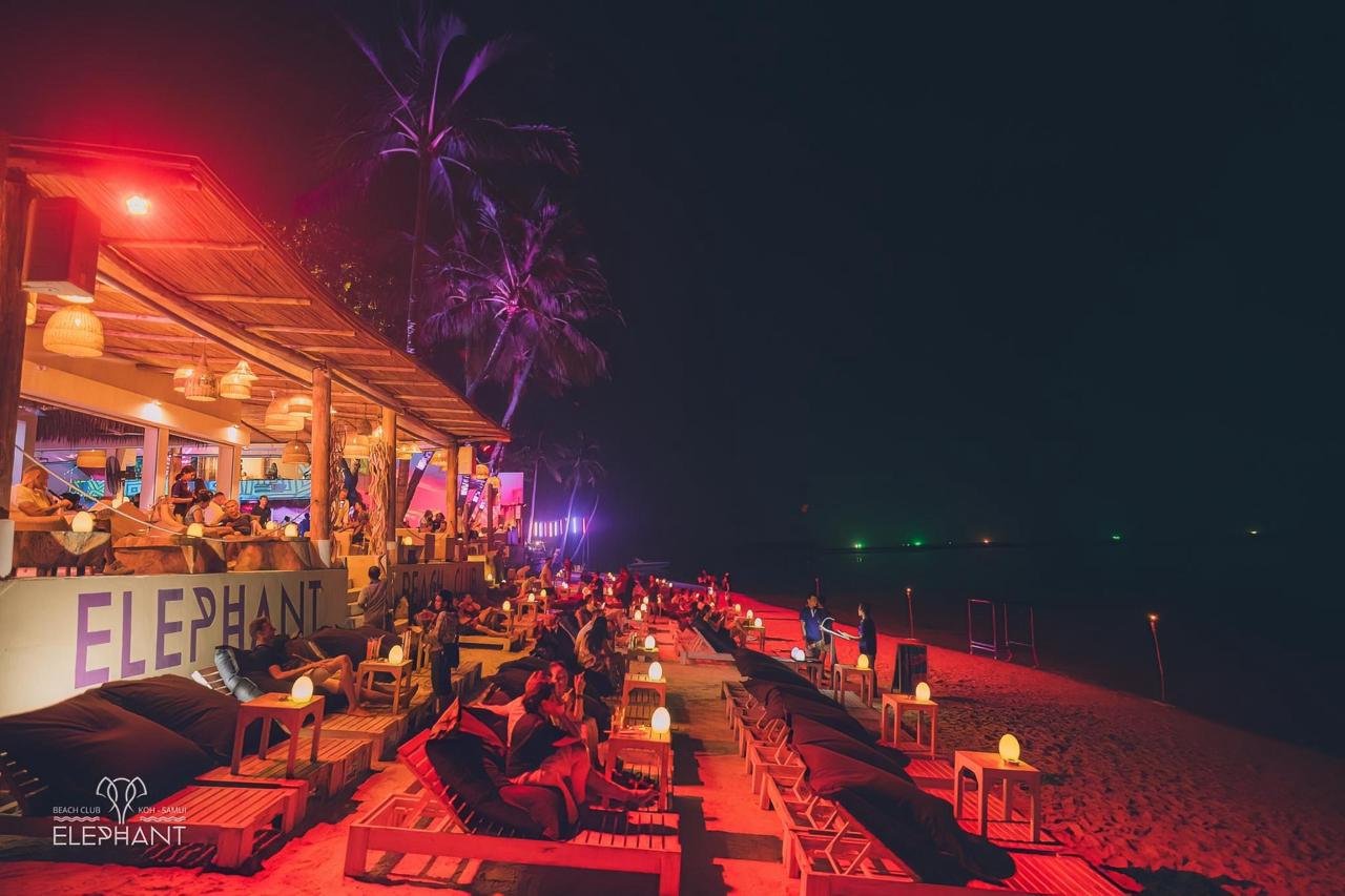 Elephant Beach Club Samui beach club Chaweng sunbeds party