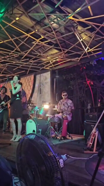 Vibration Koh Samui live music bar and jam sessions in Bang Rak