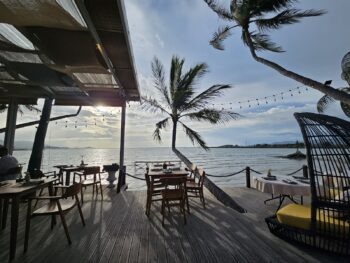 Sea La Vie Koh Samui live music fire show waterfront atmosphere